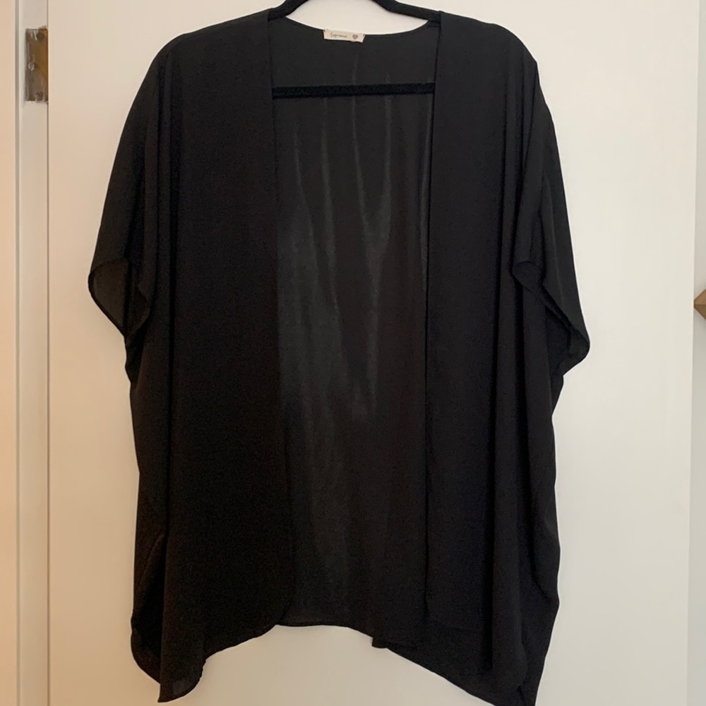 Soprano Short-Sleeve Sheer Open-Front Wrap - Black